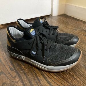 Lems Mesa Sneakers Size 11 Carbon